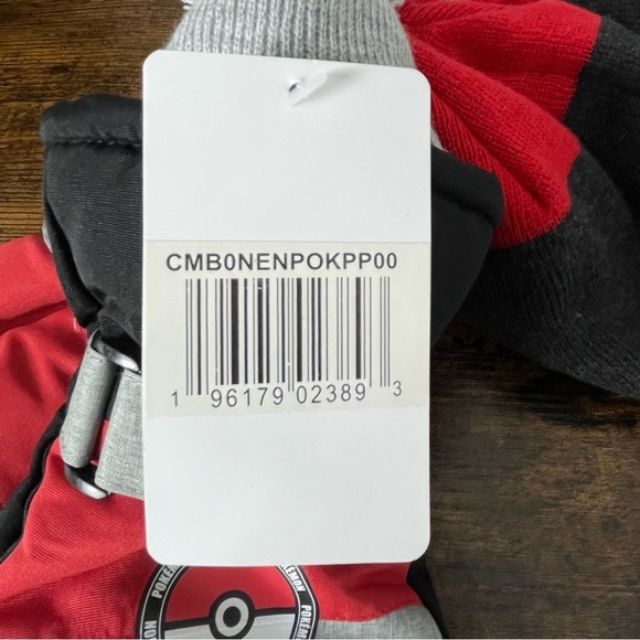 NWT Pokémon knit pom pom beanie hat and insulated glove set, Adult O/S. - Picture 11 of 11
